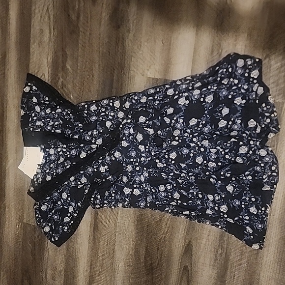 SANDRO LAITH WRAP EFFECT LACE TRIMMED ROMPER SIZE 40 - Picture 3 of 5